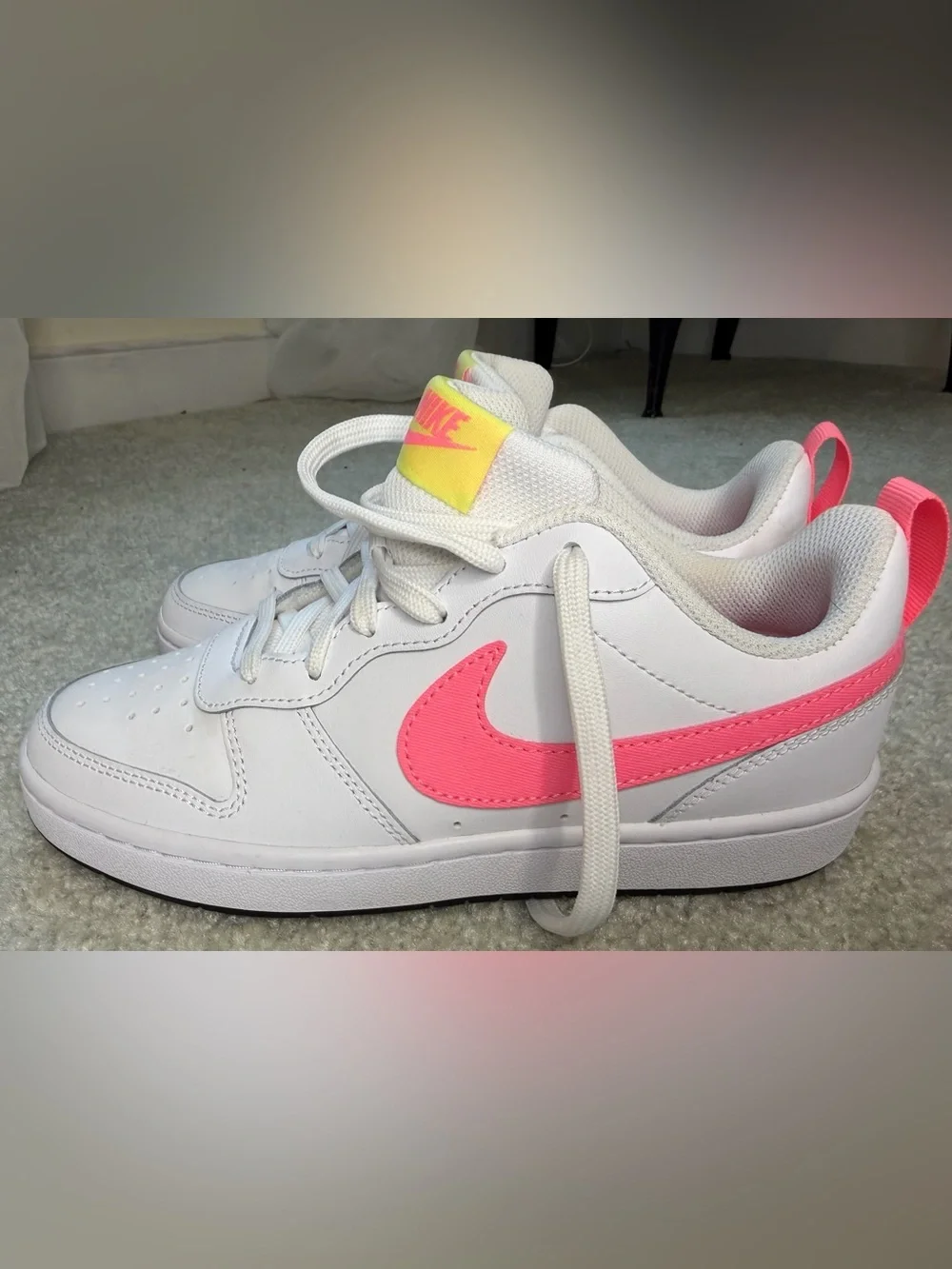 Nike Court Youth white and pink